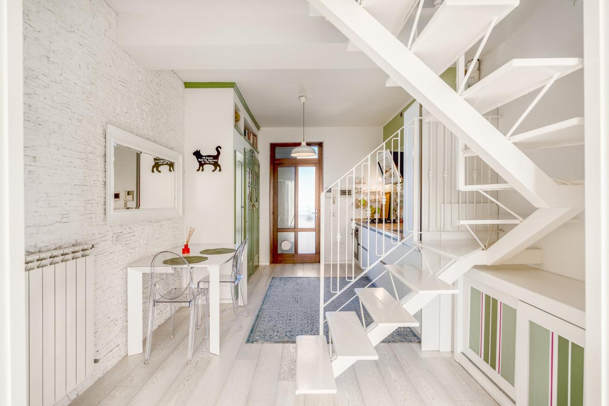 Ferienwohnung Bright Loft - Free Private Parking Mailand Exterior foto