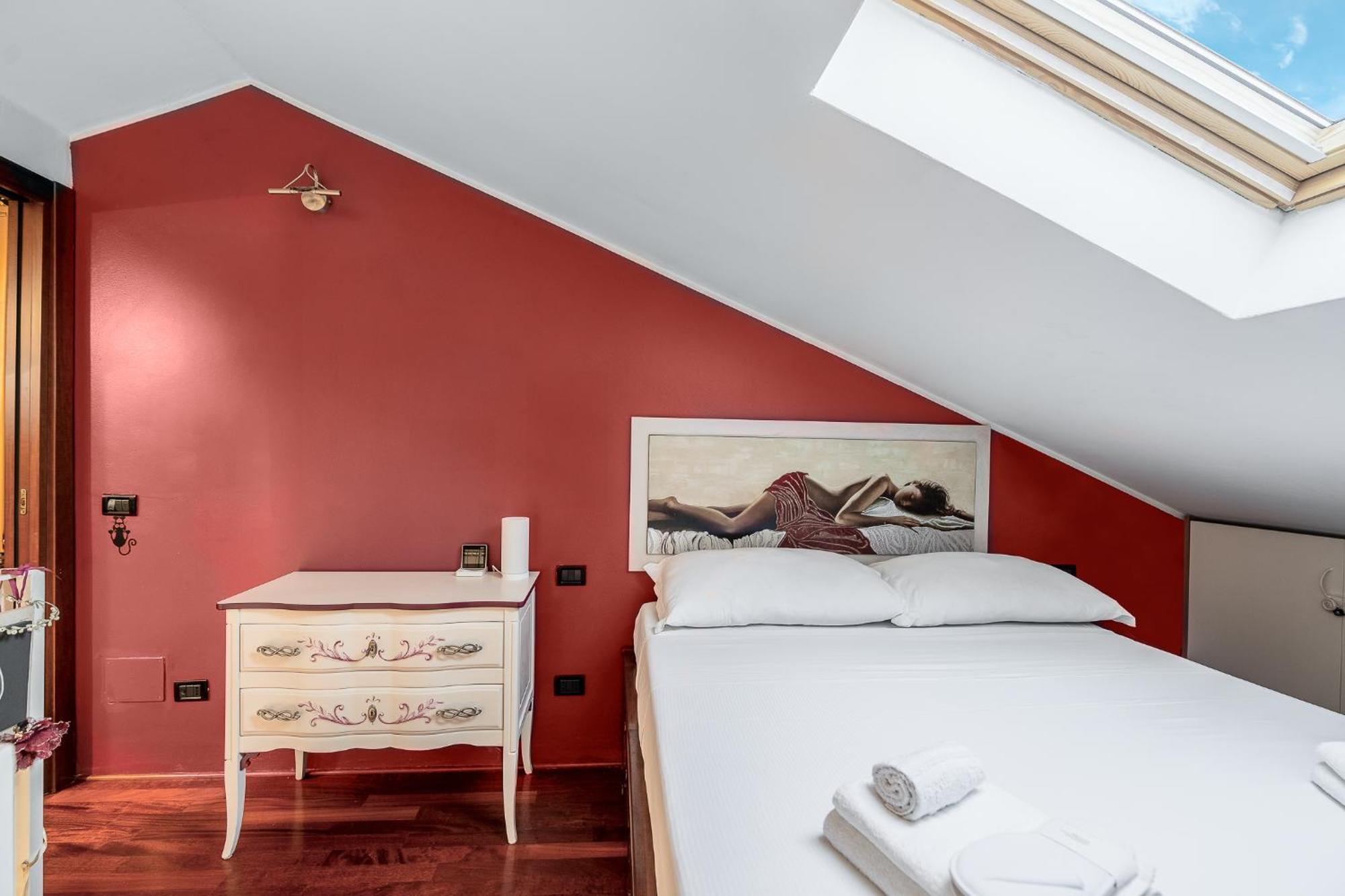 Ferienwohnung Bright Loft - Free Private Parking Mailand Exterior foto